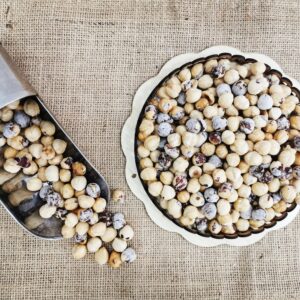 Geröstete Haselnüsse mit Haut