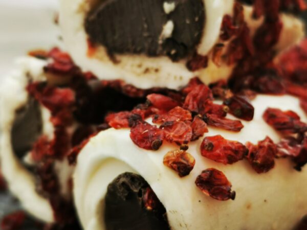 Türkische Süßwaren mit Nougat und Cranberry – Bild 2