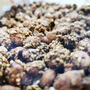 Sincap mit Sesam beschichtete Nüsse