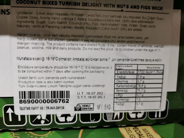 Türkische Süßware mit Kokos und Nüssen – Bild 2